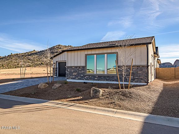 3rd image of 3143 Twin Rock Rd
