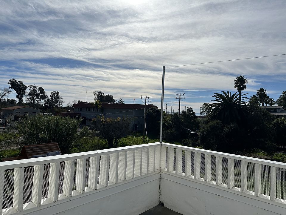 1st image of 586 Palm Ave #A