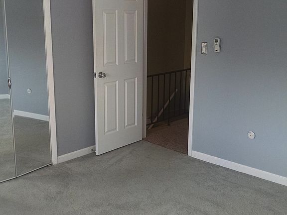 4th image of 50676 Jefferson Ave APT E-14