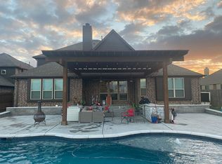 1005 Weeping Oak Dr, Burleson, TX 76028