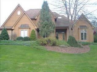 3907 Ridgemont Ct, Murrysville, PA