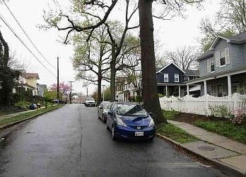 Exterior Neighborhood (street photo)