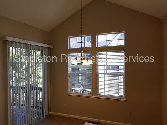 4th image of 3546 Mashie Dr