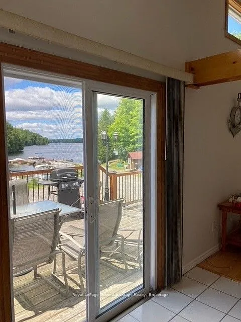 2 bed, $2,200 — Photo 2