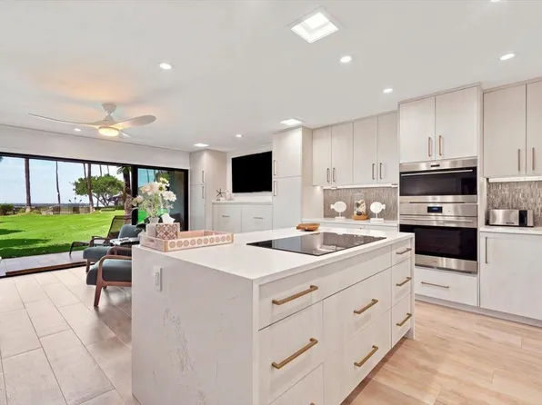12 S Kihei Rd #F2, Kihei, HI 96753