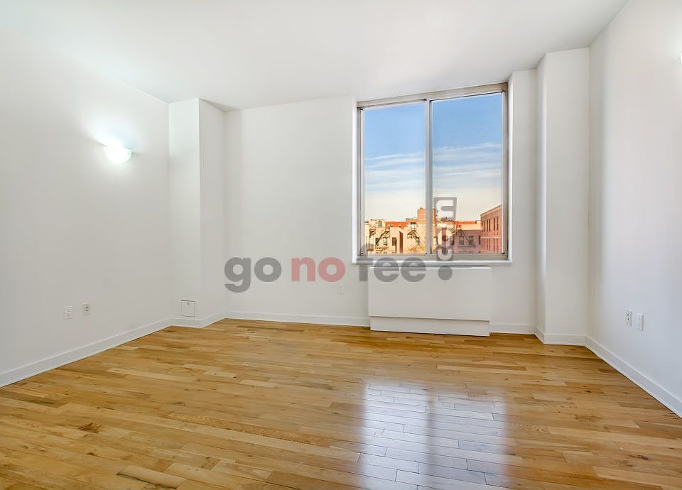 1st image of 454 Manhattan Ave APT 5I