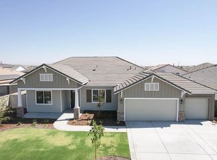 8008 Ruthburg Way, Bakersfield, CA 93314