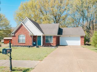 6425 Shadow Cross Ln, Horn Lake, MS 38637