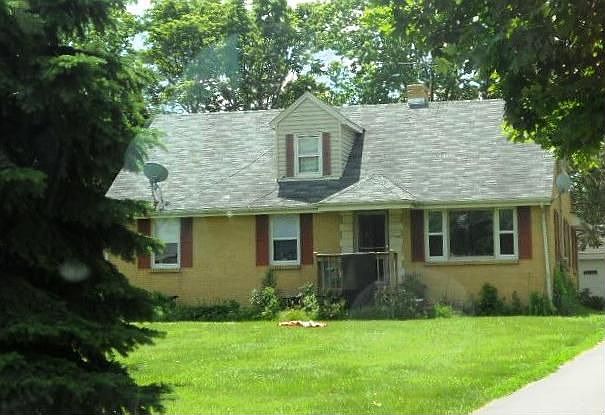 1st image of 7928 W State St