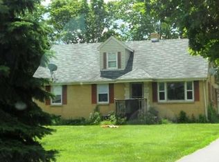 7928 W State St, Rockford, IL 61102