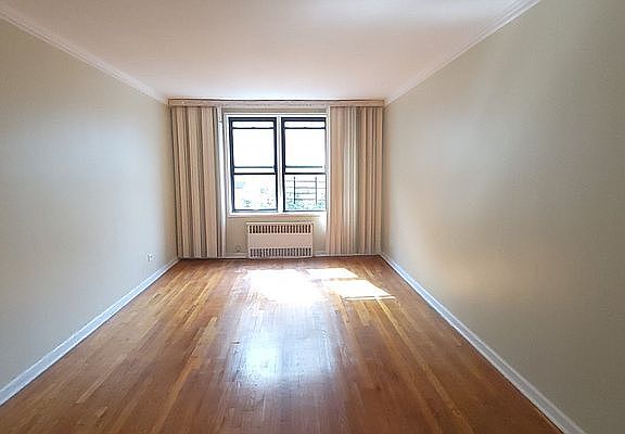 2nd image of 48-21 40th St #2S