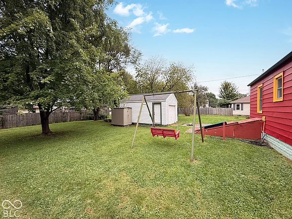5th image of 1111 Fairfax St