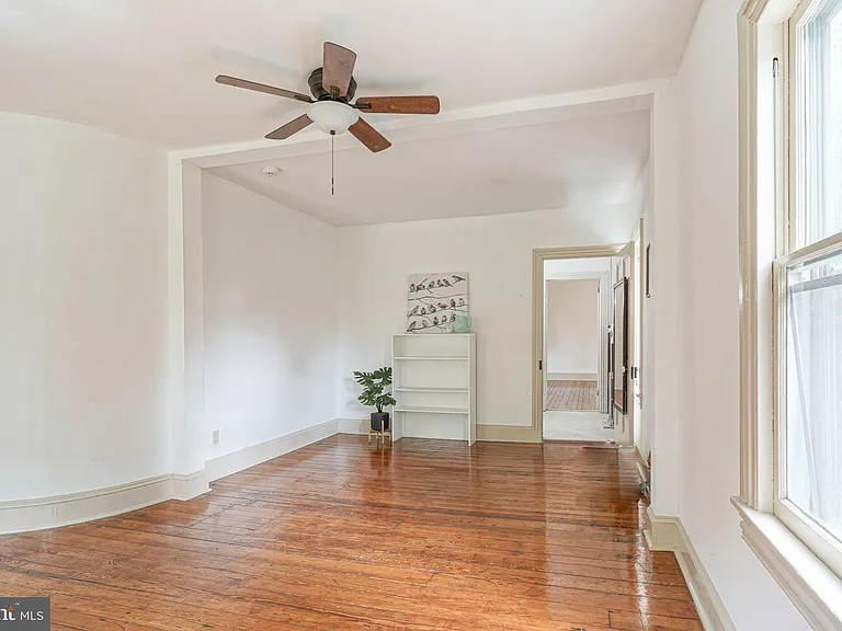 315 Chestnut St — Photo 11