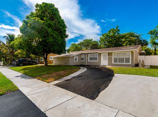 6720 SW 17th St, Pompano Beach, FL 33068