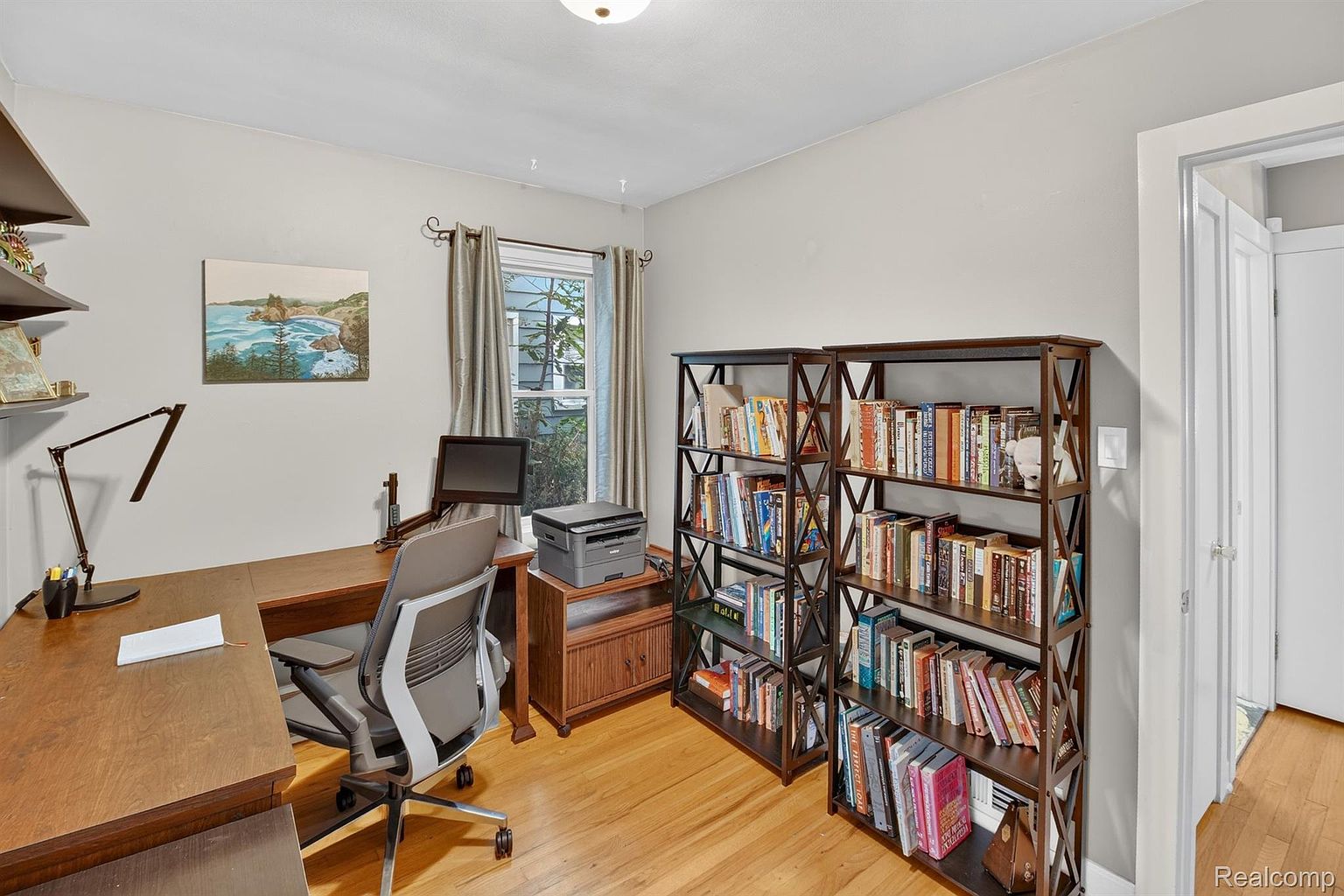 536 S Minerva Ave, photo 20