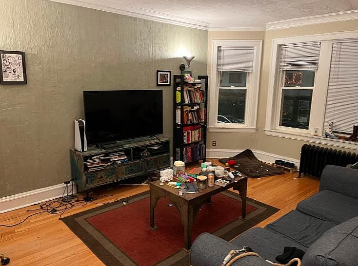 1st image of 6215 N Paulina St #1