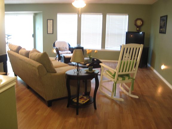 4th image of 17921 Narsitin Ln