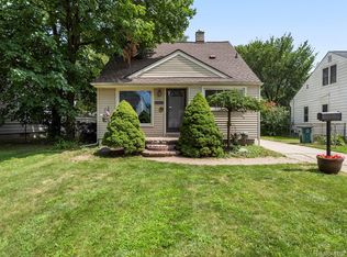 1538 N Bywood Ave, Clawson, MI 48017