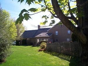 2nd image of 1 Edward Cir