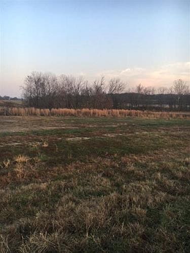 1st image of 714 Ky Highway 2750