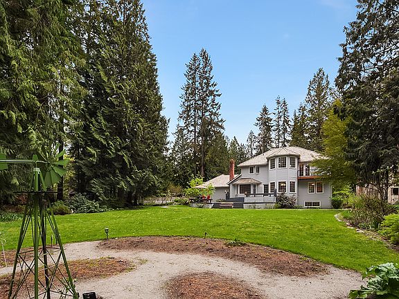 3rd image of 23212 SE 135th Ct