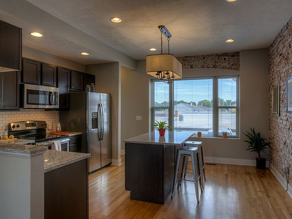 3rd image of 320 S 40th St #4004-4006-4012