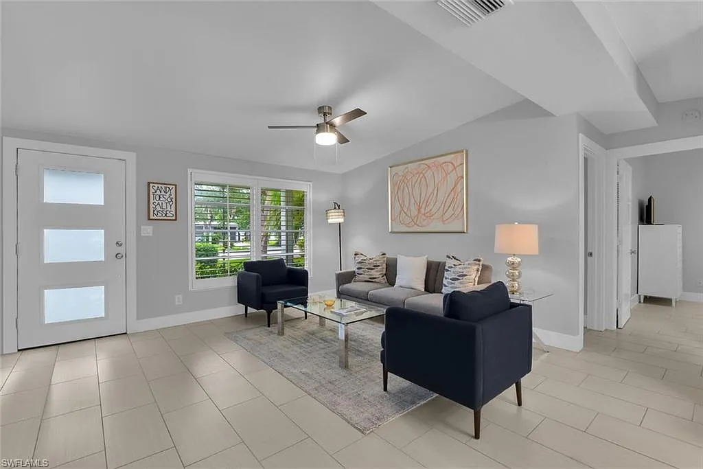 3 bed, 2.0 bath, 1512 sqft, $22,500 — Photo 2