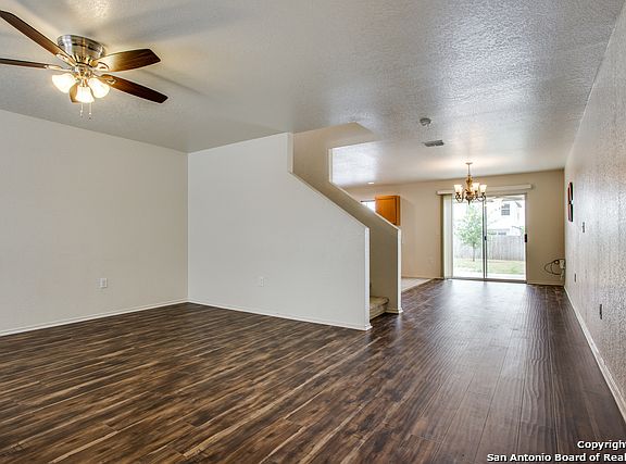 5th image of 6010 Plumbago Pl
