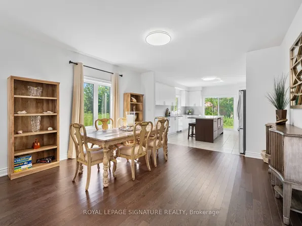 8 Misty Ridge Rd, Wasaga Beach, ON L9Z 0G8