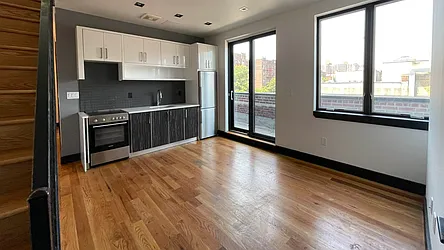 Rented by Strivers Management Group Corp (Brokerage)