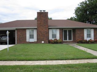 108 Autumn Dr, Sikeston, MO 63801