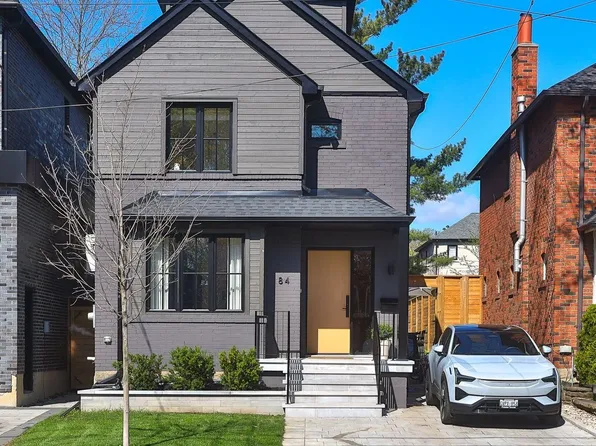 84 Hanna Rd, Toronto, ON M4G 3N3