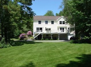 17 Indian Point Dr, Ashburnham, MA 01430
