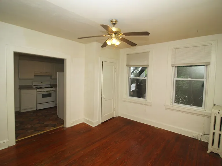 3209 Guilford Ave — Photo 5