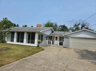 1363 E Swain St, White Cloud, MI 49349