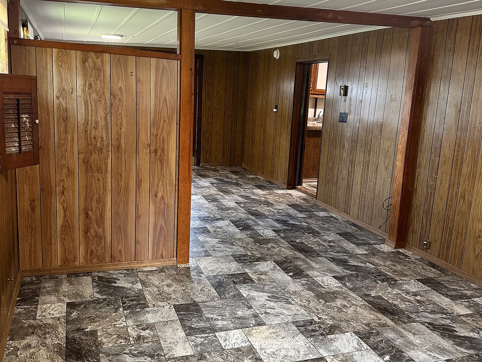 115 Butler Rd — Photo 2