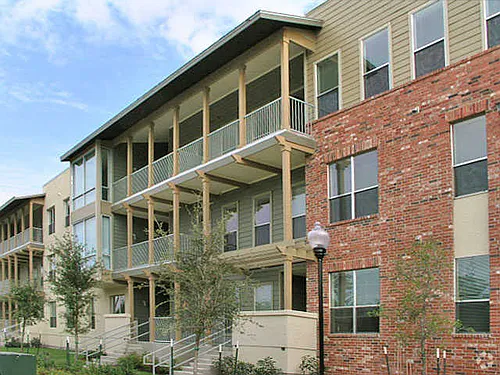 Refugio Place Photo 1