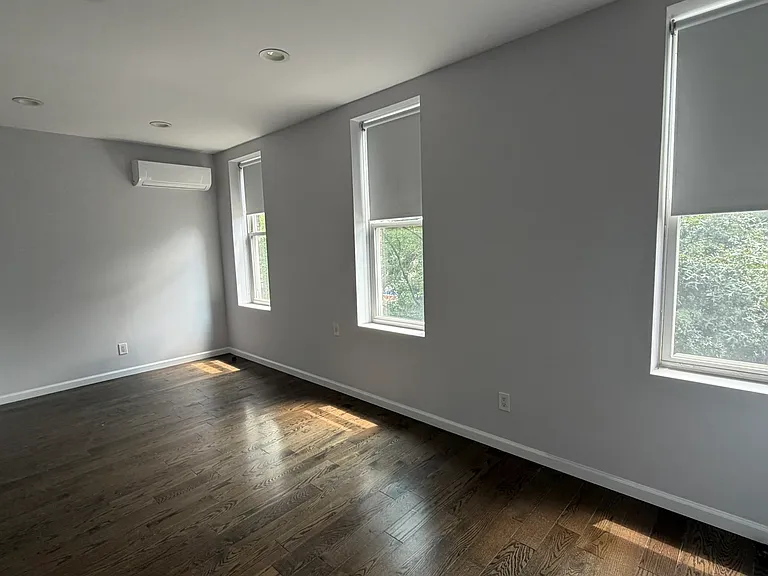 30-36 Steinway St #3 — Photo 11