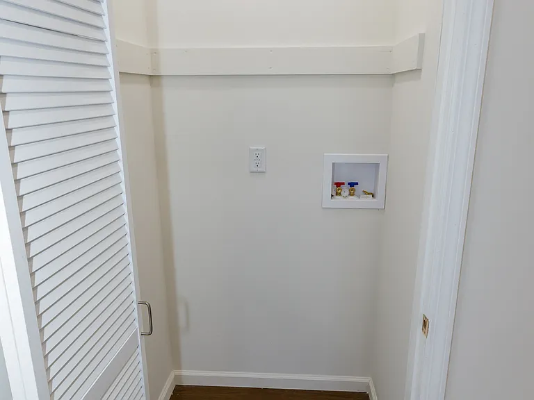 182 Ellery Ave #2 — Photo 28