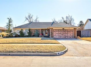524 S Silver Dr, Mustang, OK 73064