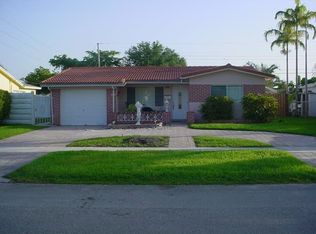 5515 Madison St, Hollywood, FL 33021