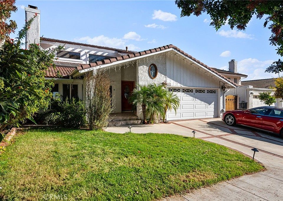 1st image of 3203 Carolwood Ln