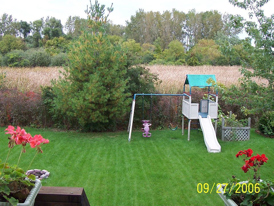 2nd image of 2587 N Mallard Ln