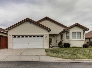 6658 Dorchester Dr, Sparks, NV 89436