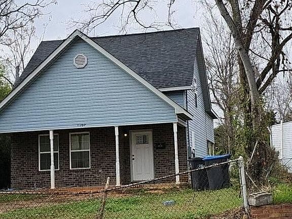 2nd image of 1807 Old Savannah Rd