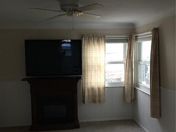 5th image of 7011 Velma Ave