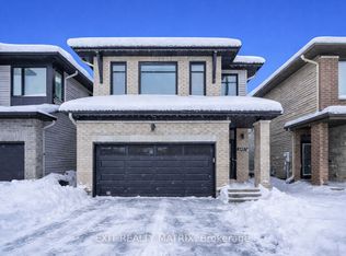 6487 Renaud Rd, Ottawa, ON K1W 0R8