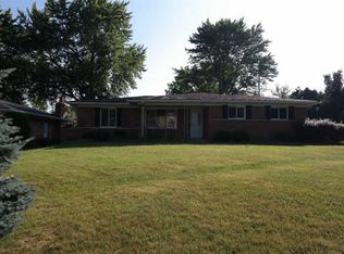5433 Boland Dr, Grand Blanc, MI 48439