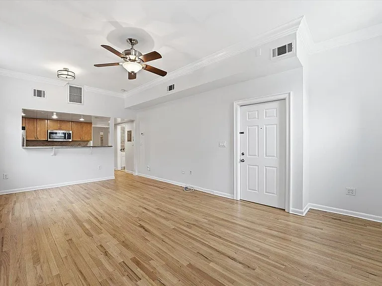 941 Garden St #1 — Photo 17
