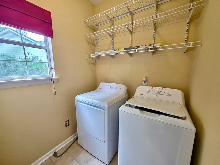 470 Cane Ct — Photo 12